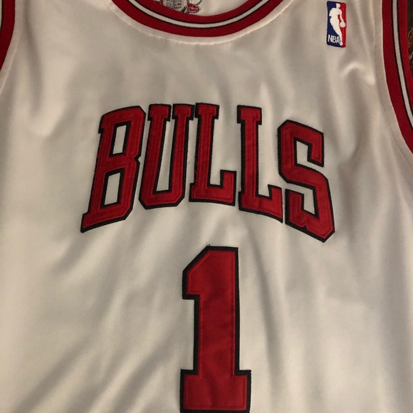 derrick rose adidas jersey